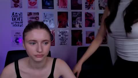 Snapshot of nekky_mouse chatting on July 2026 09:24:01 AM Meow online show from July 2026 09:24:01 AM