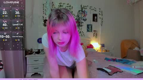 neko_kitsune online show from December 2024 06:05:02 PM