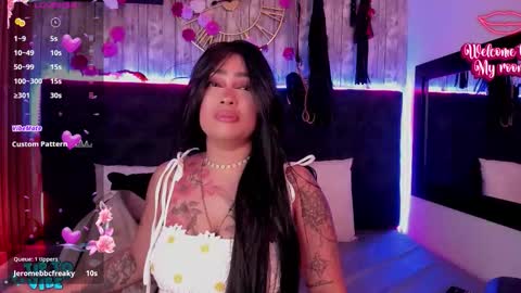 Miah online show from November 2025 12:08:02 PM