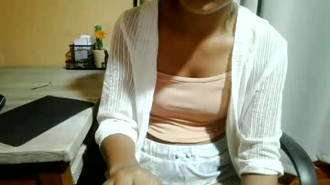 Snapshot of nelia_84 chatting on June 2026 06:43:01 PM nelia_84 online show from June 2026 06:43:01 PM