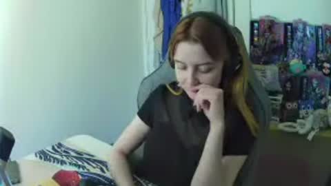 Snapshot of neliarunion chatting on June 2026 10:25:01 AM lily online show from June 2026 10:25:01 AM
