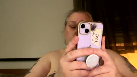 Nellie Atlas online show from November 2025 01:38:01 AM