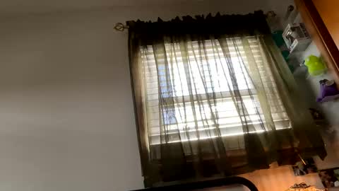 Nellie Atlas online show from January 2026 05:38:02 PM