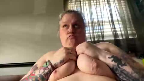 Nellie Atlas online show from March 2026 09:38:02 PM