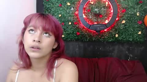 Snapshot of nelly_azumi chatting on December 2024 06:15:01 AM nelly online show from December 2024 06:15:01 AM