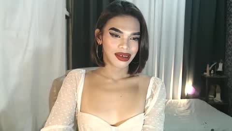 neomi online show from February 2026 06:06:02 PM