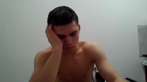 Snapshot of neoplayboy2 chatting on November 2025 11:40:02 PM neoplayboy2 online show from November 2025 11:40:02 PM