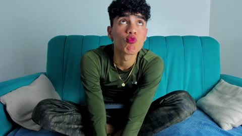  NeoRaptis  jhonatan  online show from January 2025 08:10:02 PM