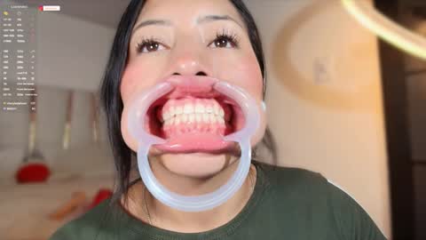 Helena    Every Friday new video for my fan club loves  online show from December 2024 08:33:01 PM