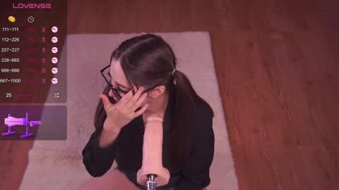 Snapshot of nerdy_freyua chatting on September 2025 06:57:02 AM Lina Liza Emily and Grace online show from September 2025 06:57:02 AM