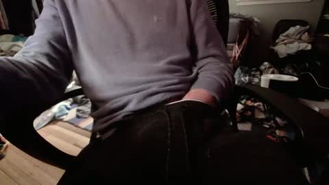 nerdyboi22 online show from February 2025 05:53:01 AM