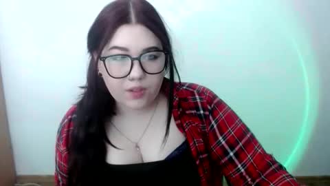 nereia online show from April 2026 07:17:02 AM