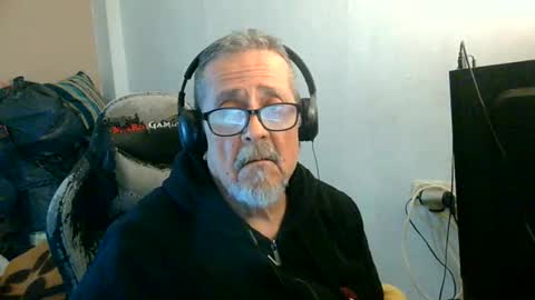Snapshot of neron401 chatting on April 2026 01:31:02 PM neron401 online show from April 2026 01:31:02 PM