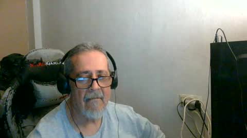 Snapshot of neron401 chatting on May 2026 01:13:02 AM neron401 online show from May 2026 01:13:02 AM