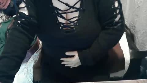 neslihan online show from February 2025 06:10:02 AM