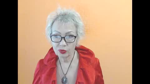 NessyJenixs online show from October 2025 07:20:02 AM