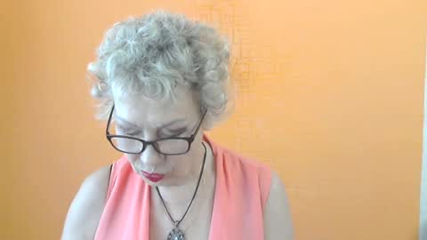 NessyJenixs online show from June 2026 07:25:01 AM
