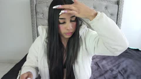 nesuko_kamado online show from January 2025 02:59:02 PM