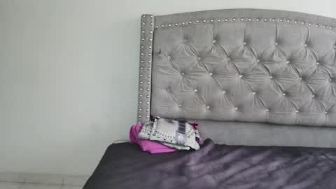 nesuko_kamado online show from October 2025 04:46:01 PM