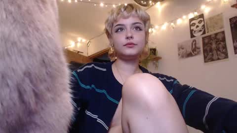 Mar online show from February 2025 06:47:02 AM