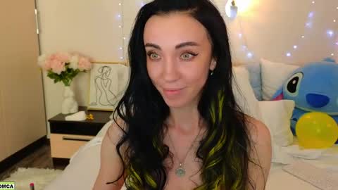 never give up  online show from May 2026 11:23:04 PM