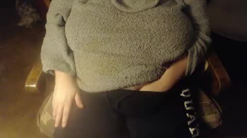 Lilly  online show from January 2025 09:21:01 PM