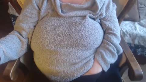 Lilly  online show from February 2025 11:58:01 AM