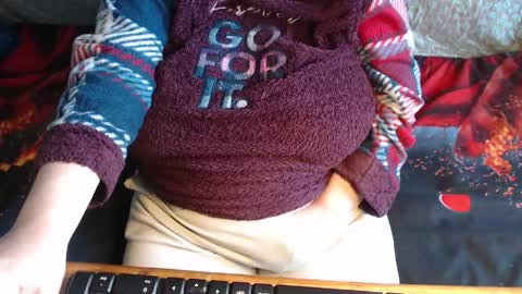 Lilly  online show from February 2026 06:52:02 AM