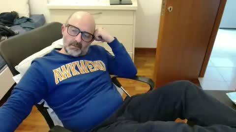 simi online show from February 2026 01:48:02 PM