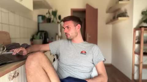 Finnr online show from March 2025 12:30:02 PM