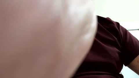 Snapshot of newbroome chatting on January 2025 09:50:02 AM newbroome online show from January 2025 09:50:02 AM