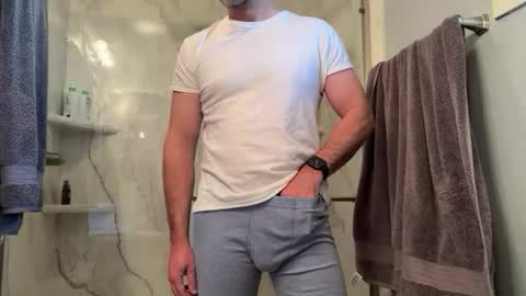 newguy_097 online show from February 2026 03:09:02 PM