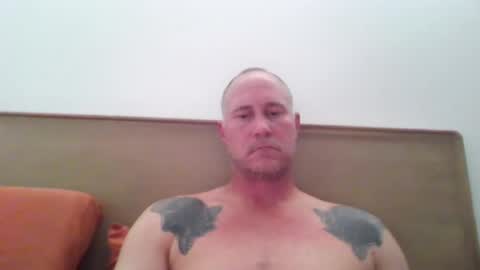 Snapshot of newportman1030 chatting on July 2026 09:50:01 PM amandandhisgirl online show from July 2026 09:50:01 PM