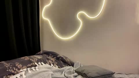 Nova online show from February 2025 03:40:01 AM