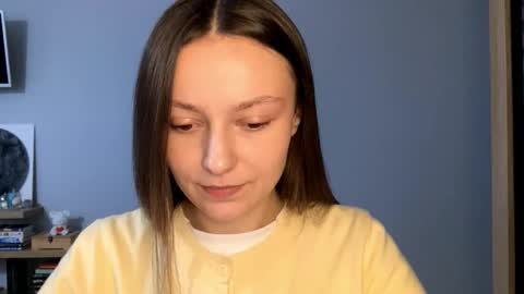 Agne online show from November 2025 02:06:01 PM