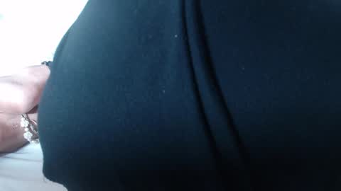 nextdoor_fantasy online show from January 2025 09:48:02 AM