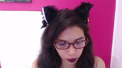 nextdoor_fantasy online show from January 2025 08:46:01 PM