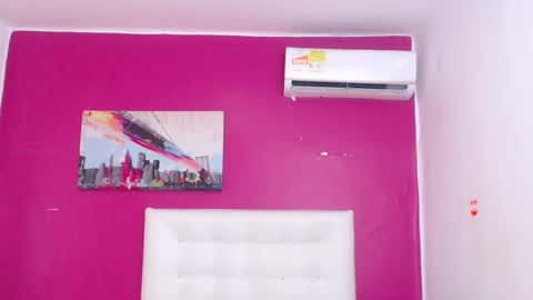 nextdoor_fantasy online show from March 2025 03:35:02 AM