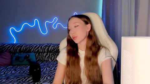 Mina online show from February 2026 09:48:01 AM