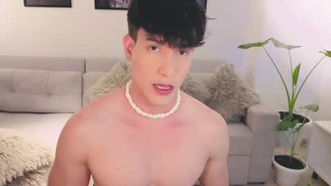   online show from September 2025 11:28:02 PM