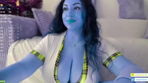 Snapshot of neytirii chatting on May 2026 07:14:02 AM Neytirii online show from May 2026 07:14:02 AM