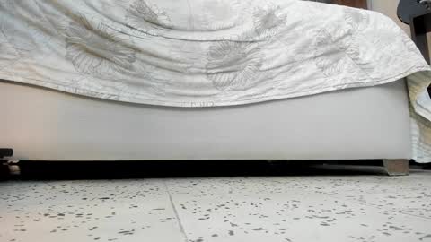 Milena online show from January 2025 04:10:01 PM