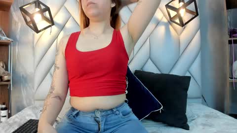 Milena online show from February 2025 01:51:02 PM