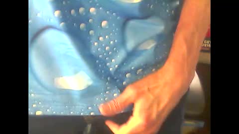 Snapshot of nfgwholoves2cum chatting on May 2026 09:33:02 PM NFG Nice Friendly Guy Dick online show from May 2026 09:33:02 PM