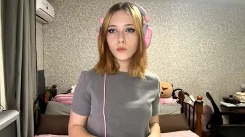 Eva Arts online show from November 2025 11:13:02 AM