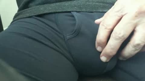 Snapshot of ngurth chatting on February 2026 10:57:01 PM ngurth online show from February 2026 10:57:01 PM