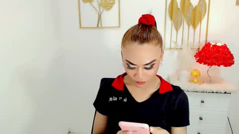 hottie nicole online show from February 2025 07:34:01 AM