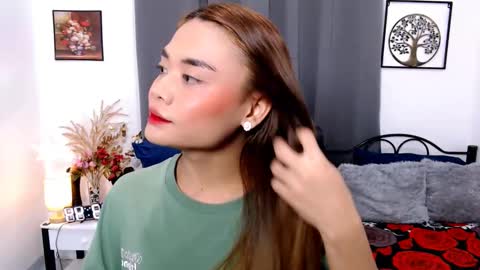 hottie nicole online show from March 2025 07:43:02 AM