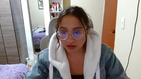 Snapshot of nia_cop chatting on February 2026 04:51:02 AM Dani online show from February 2026 04:51:02 AM
