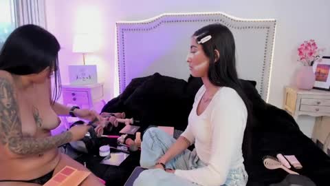 Nia Malkova online show from April 2026 01:41:01 PM